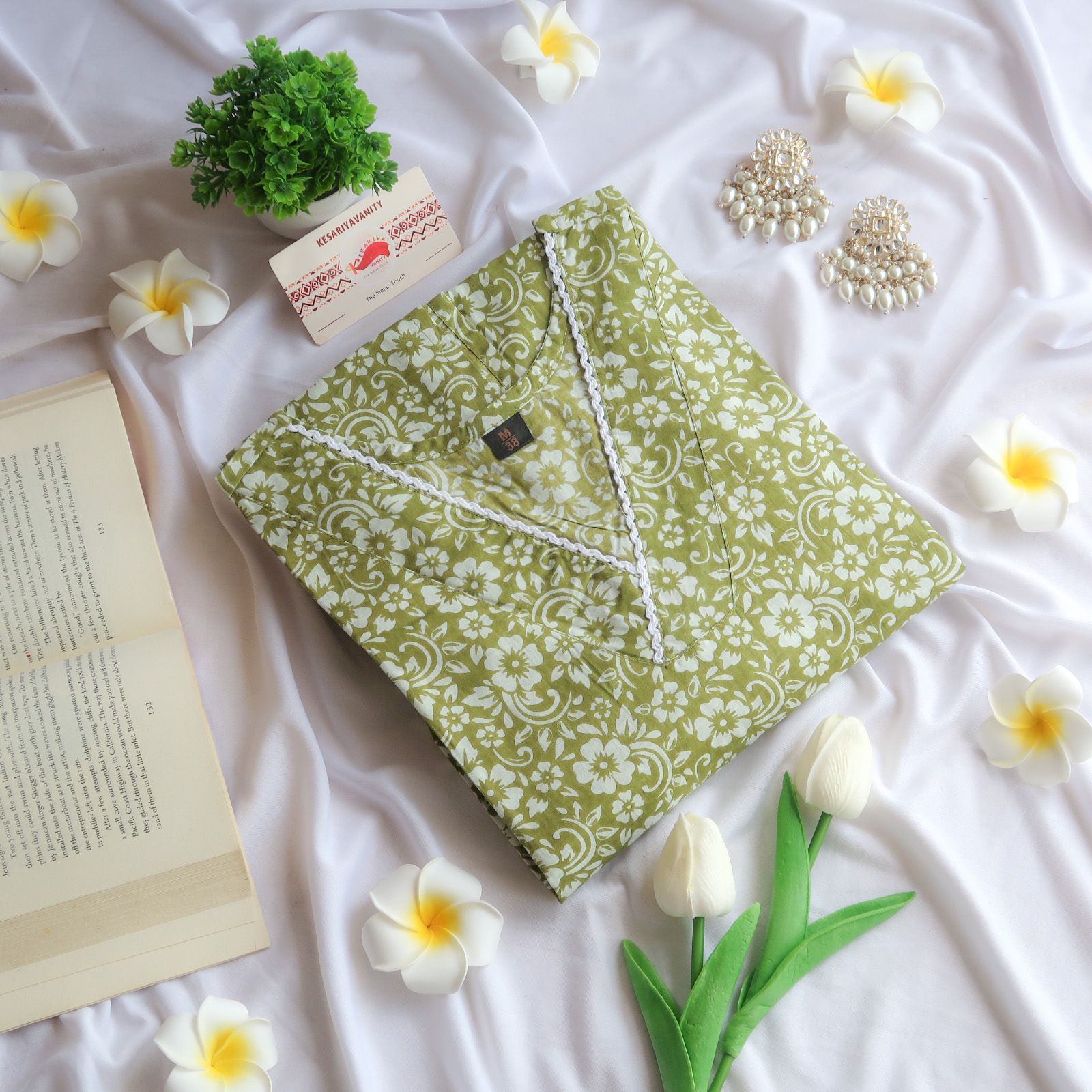 Olive Garden V-Neck Long Kurta