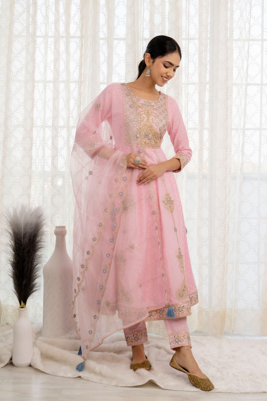 Gulaab Kishori Navratri Special Suit Set