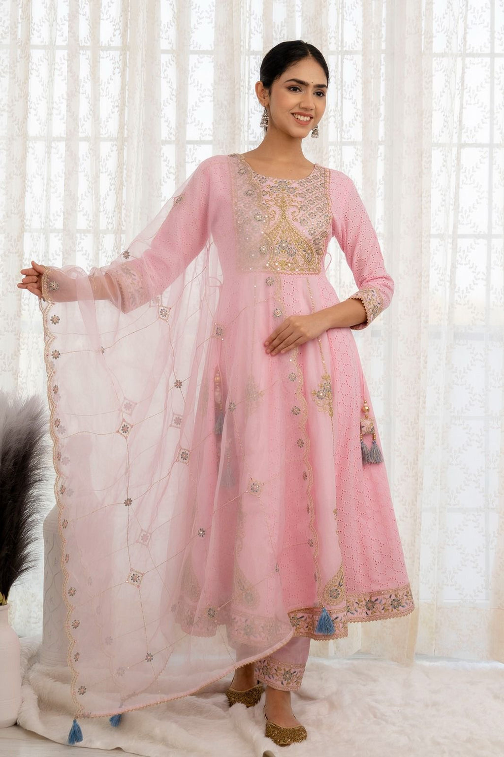 Gulaab Kishori Navratri Special Suit Set