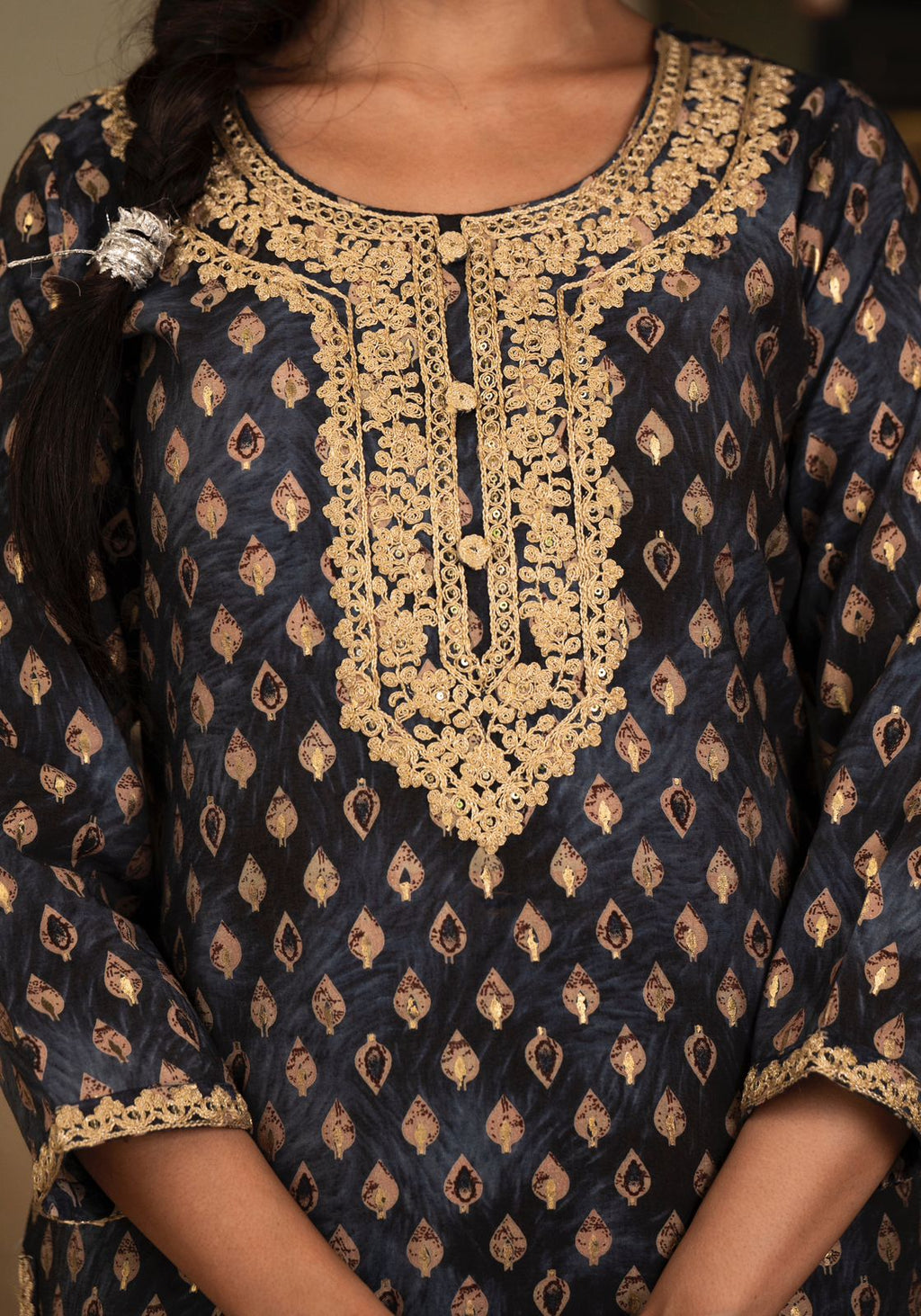 Luxurious Pankh Festive Special Suit Set