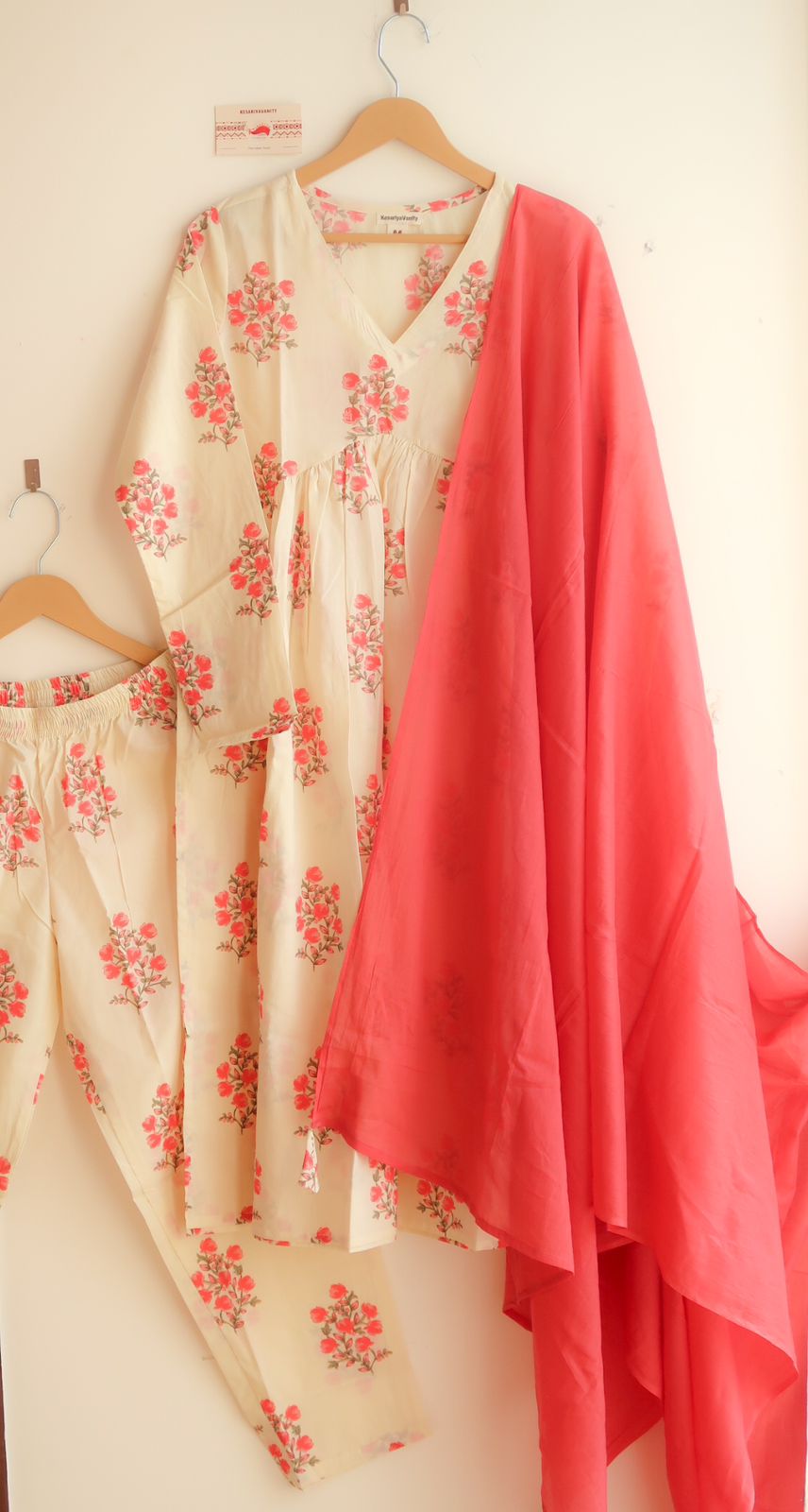 Sham Gulaabi Suit Set